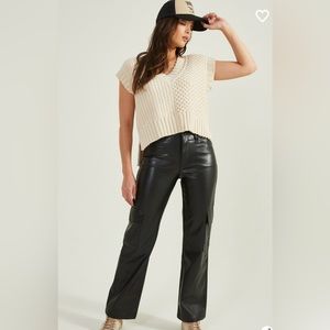 Altar’d State Georgiana Vegan Leather Cargo Pants Black Size 26 NWT